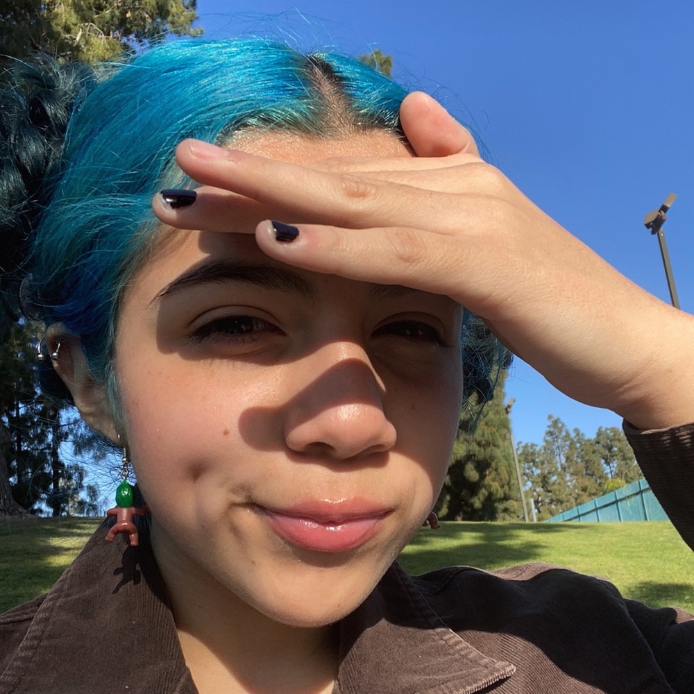 Meet your Posher, Alondra